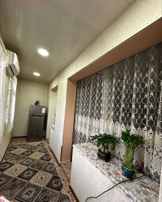 Юнусабад 15 квартал 4-х комнатная 4/4/4