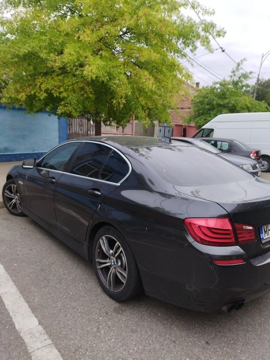 Vând BMW F10 an 2011