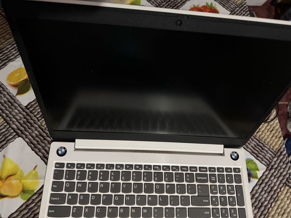 Vand / dezmembrez laptop lenovo (placa de baza arsa)