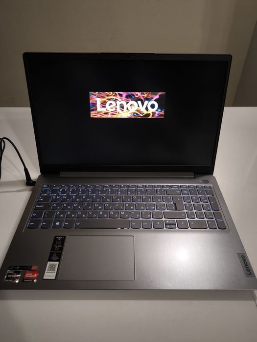 Лаптоп Lenovo IdeaPad 3 | Ryzen 5 5500U | 12GB RAM | 512GB SSD | Win 1
