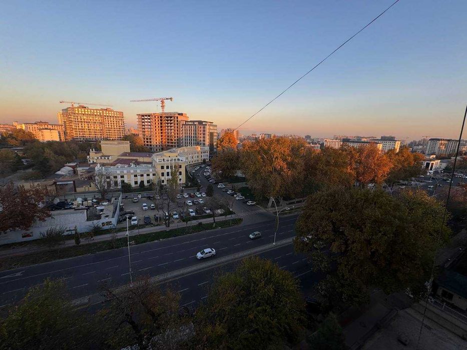 Продается 4 комнатная Парк Бабура, Яккасарайский район, ЦЕНТР города