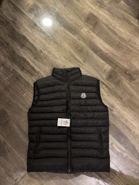 Vand vesta mat calitate