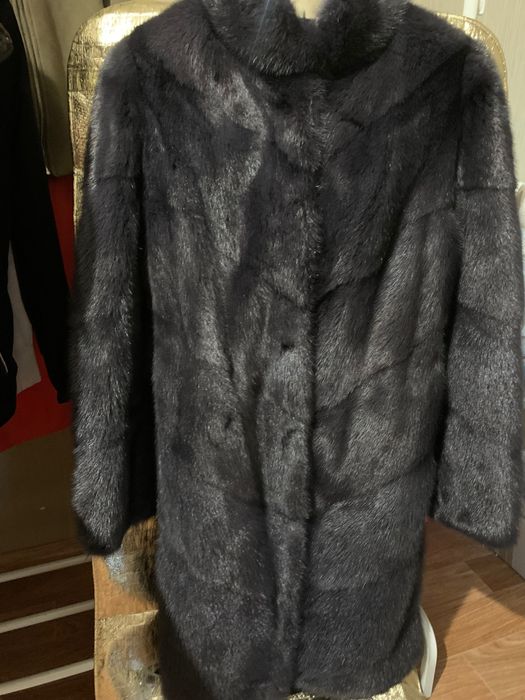 Продам норковую шубу в отличном состоянии