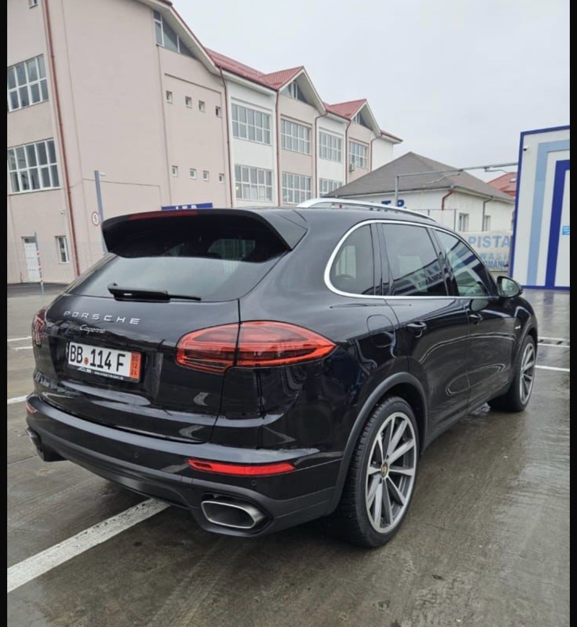 Porsche Cayenne 2017 3.0-262