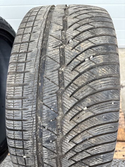 Anvelope de iarna 255/35R19