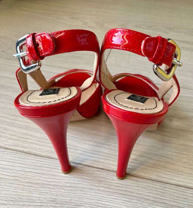 Sandale Musette Cristhelen B piele naturala, marimea 37