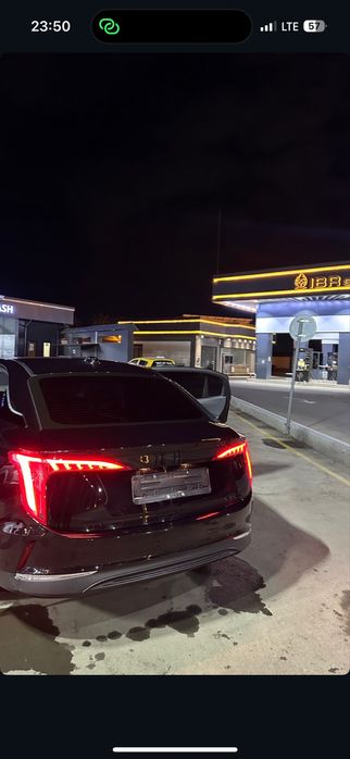 Hongqi E-QM5 Arenda s vikup