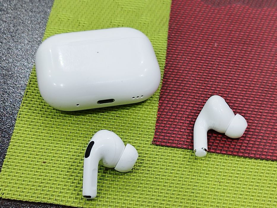 Слушалки Airpods pro 2