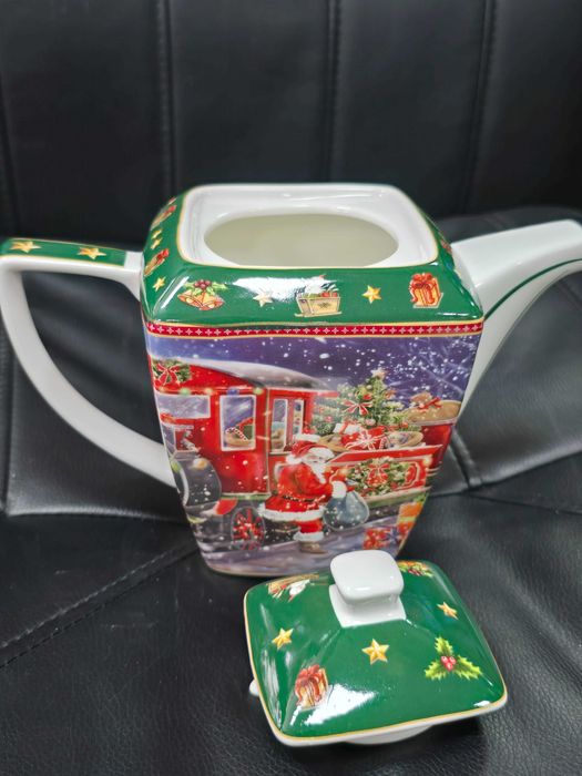 Сервиз за торта с новогодишни мотиви