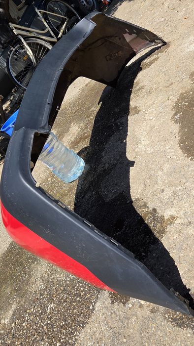 Bară spate Dacia Logan roșu an 2009.