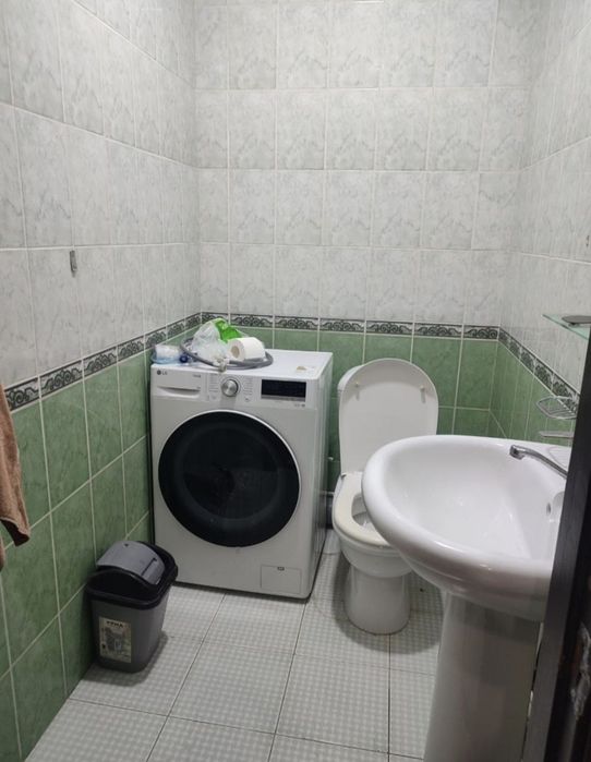 Продается 3х комнатная квартира ТТЗ Ахмад Югнаки.