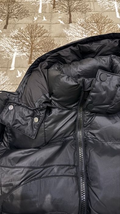 Черно водоотблъскващо яке Lacoste