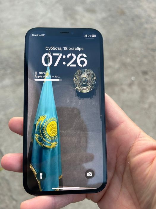 Продаю Айфон 12/128