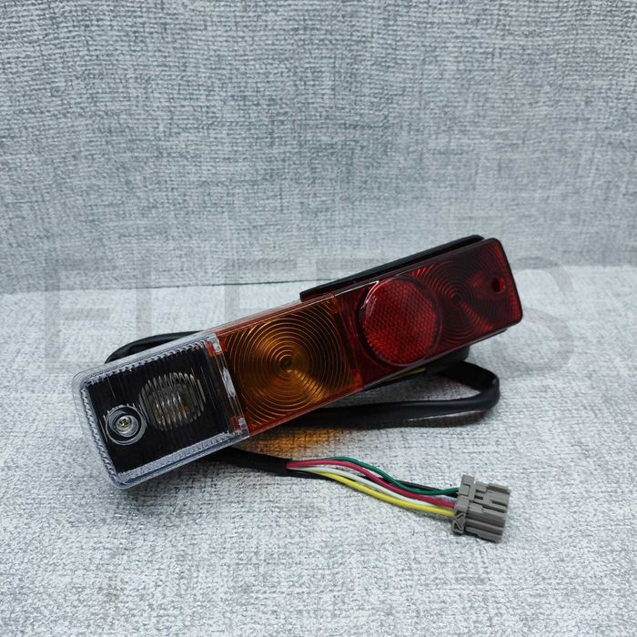 Фара задняя для погрузчика Komatsu