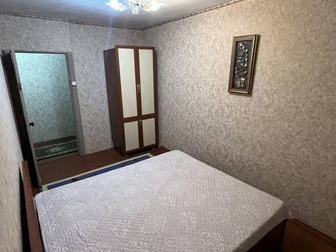 Аренда : Срочно Кирпич Чиланзар 24 квартал 2/3/5