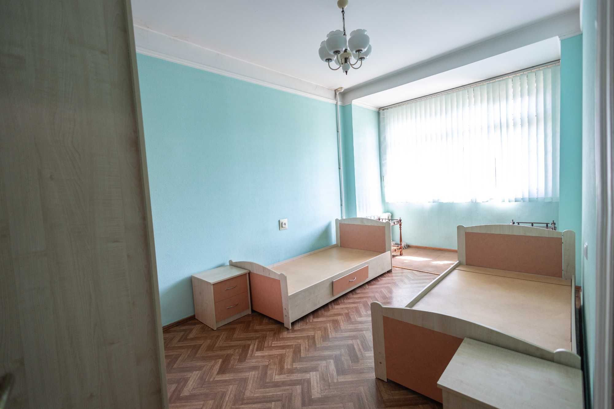 Продам квартиру Юнусабад 16, 4/3/9, 96кв м