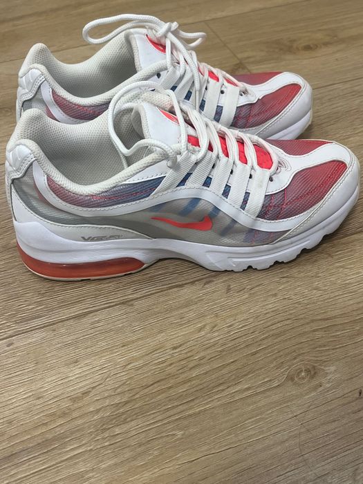 Маратонки Nike Air Max Vg-r White/CHRIMSON