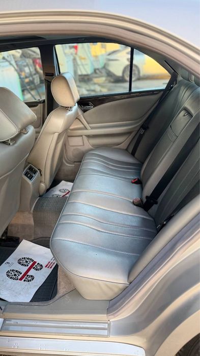 Mersedens benz sotiladi