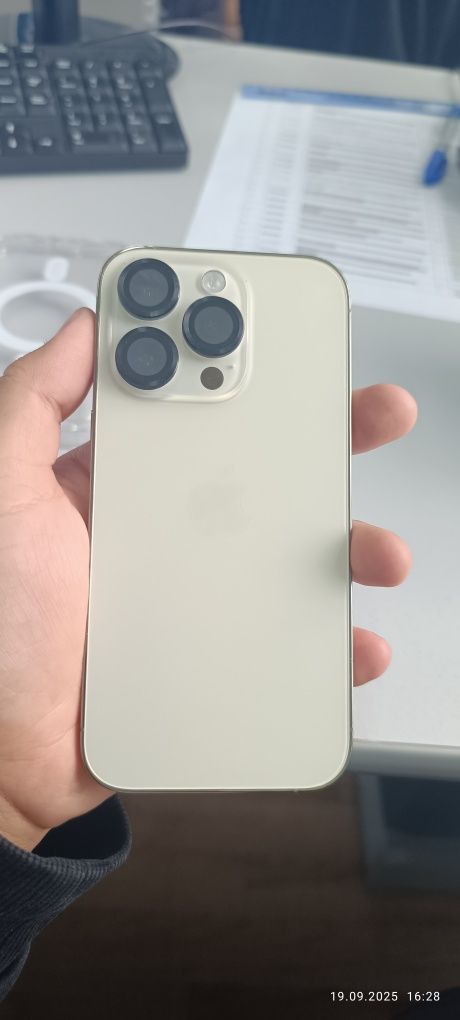 Iphone 14 pro в идеальном состоянии