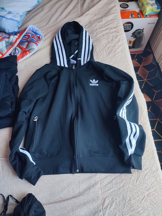 Екип Адидас с размер