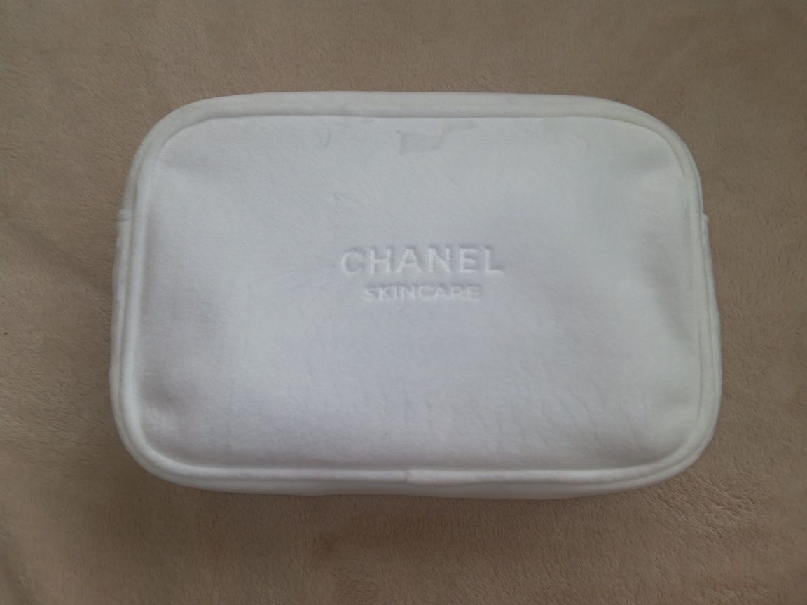 Козметичен несесер CHANEL, оригинал