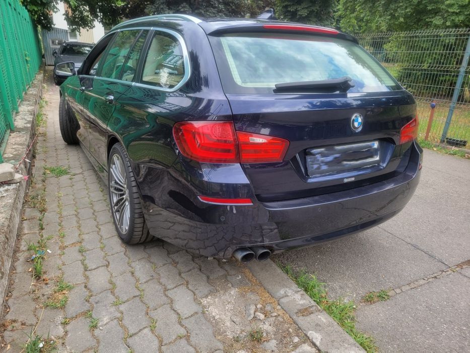 BMW 520i - 184 Cp - piele - panoramic