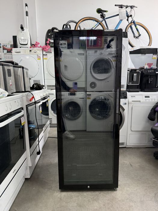 Нова!!! Хладилна витрина EXQUISIT за вино