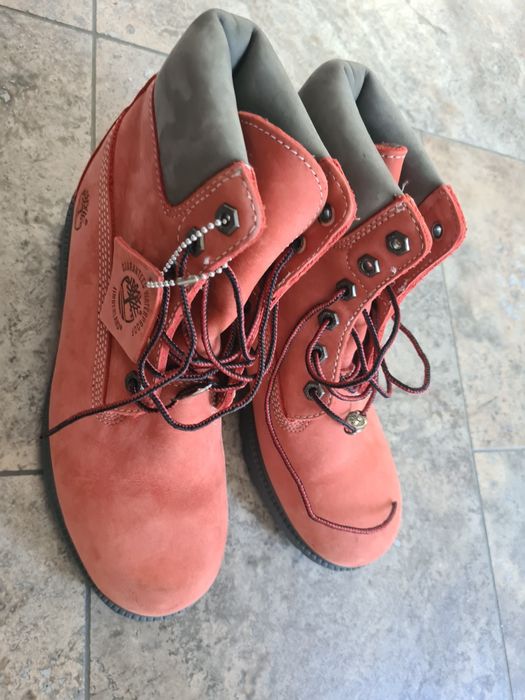 Vând ghete  dama timberland masura 38
