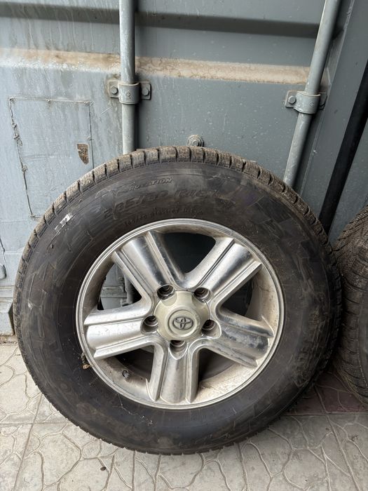 Шины с диски 285/60/18 пирели