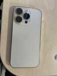 Vand Iphohe 14 pro