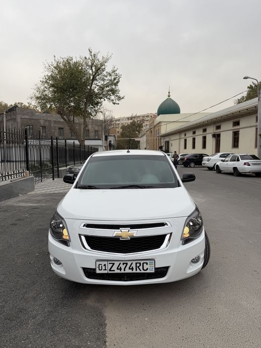 Chevrolet Cobalt Mid Nayt 2025  Full