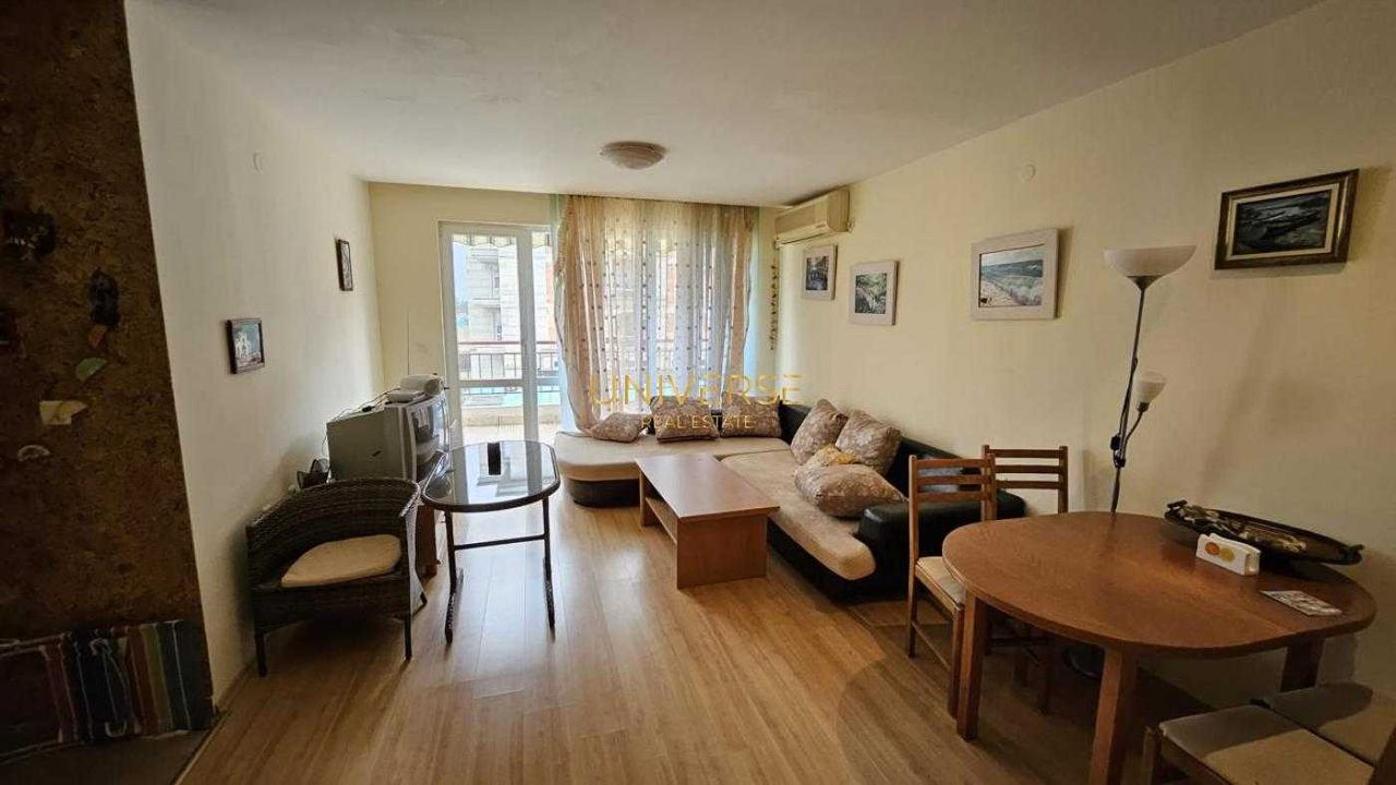 Продава се Двустаен апартамент в к.к. Слънчев бряг - 67 кв.м за 1172 €/кв.м - Снимка #2