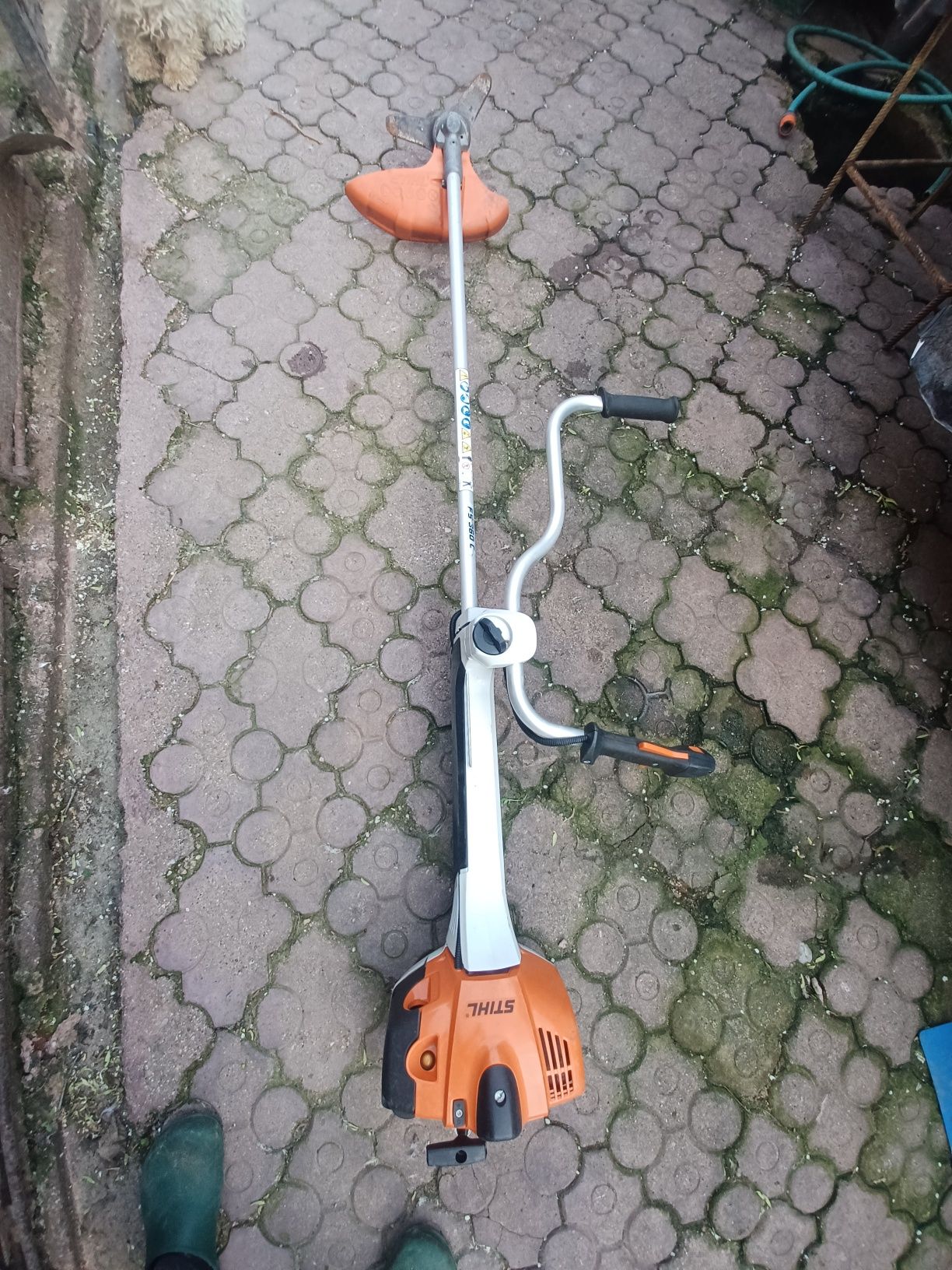 Motocositoare STHIL FS  360  C ca și noua