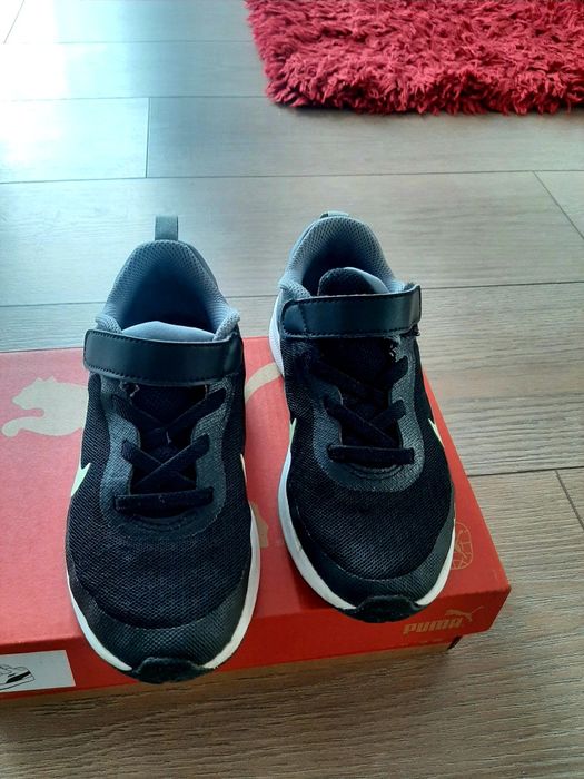 Adidași băieți mărimea 28