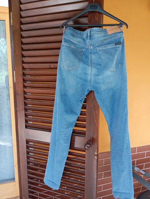 Blugi Calvin Klein femei