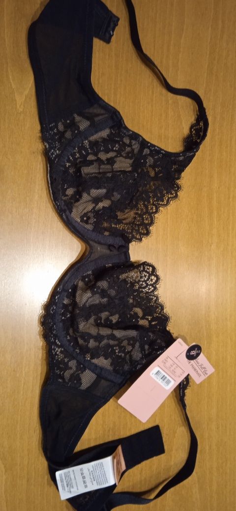 Сутиени Hunkemoller 75B/ 70В размер