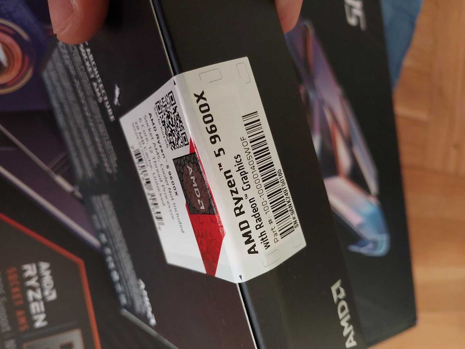 НОВ AMD Ryzen 5 9600X + Gigabyte B650 Eagle AX Wi-Fi