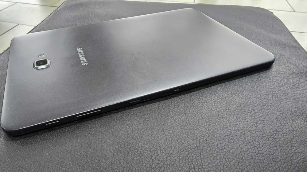 Samsung Galaxy Tab A 10.1 (2016) LTE (SM-T585) 16GB