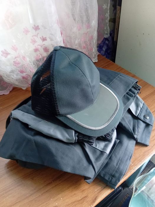 Продам  спецодежду  Токуши