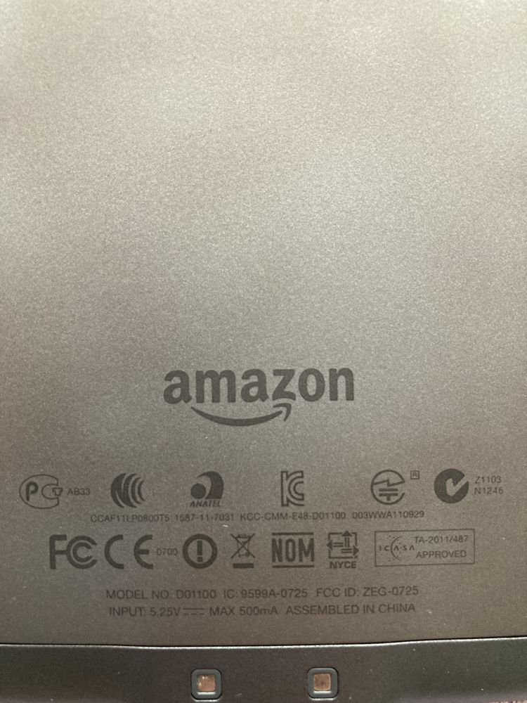 Електронен Четец за книги и др. Amazon KINDEL  Model NO D01100