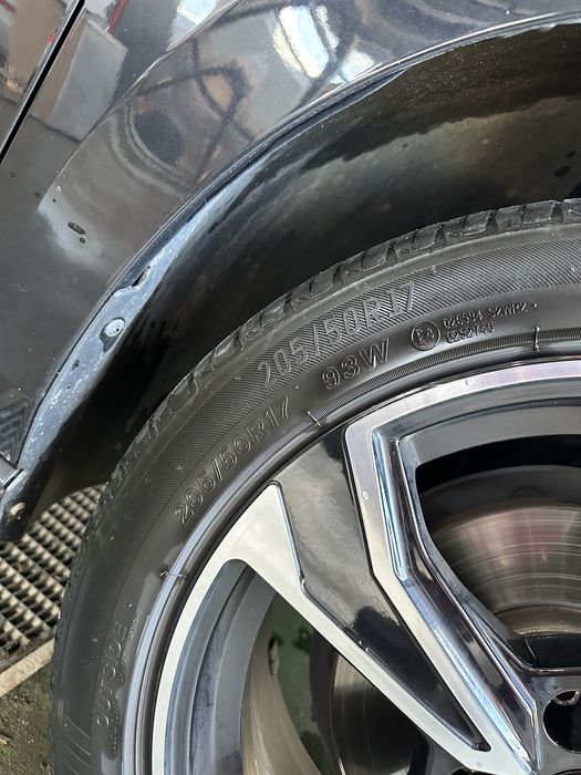 Джанти 17 5x112 с летни гуми.