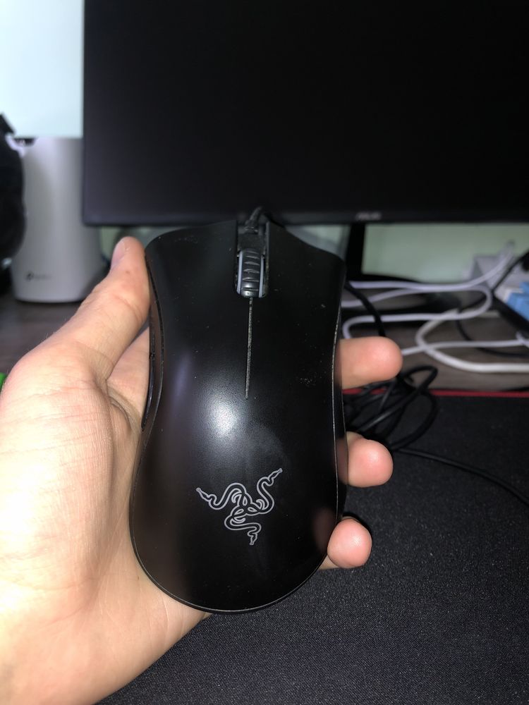 Razer Deathhadder essential