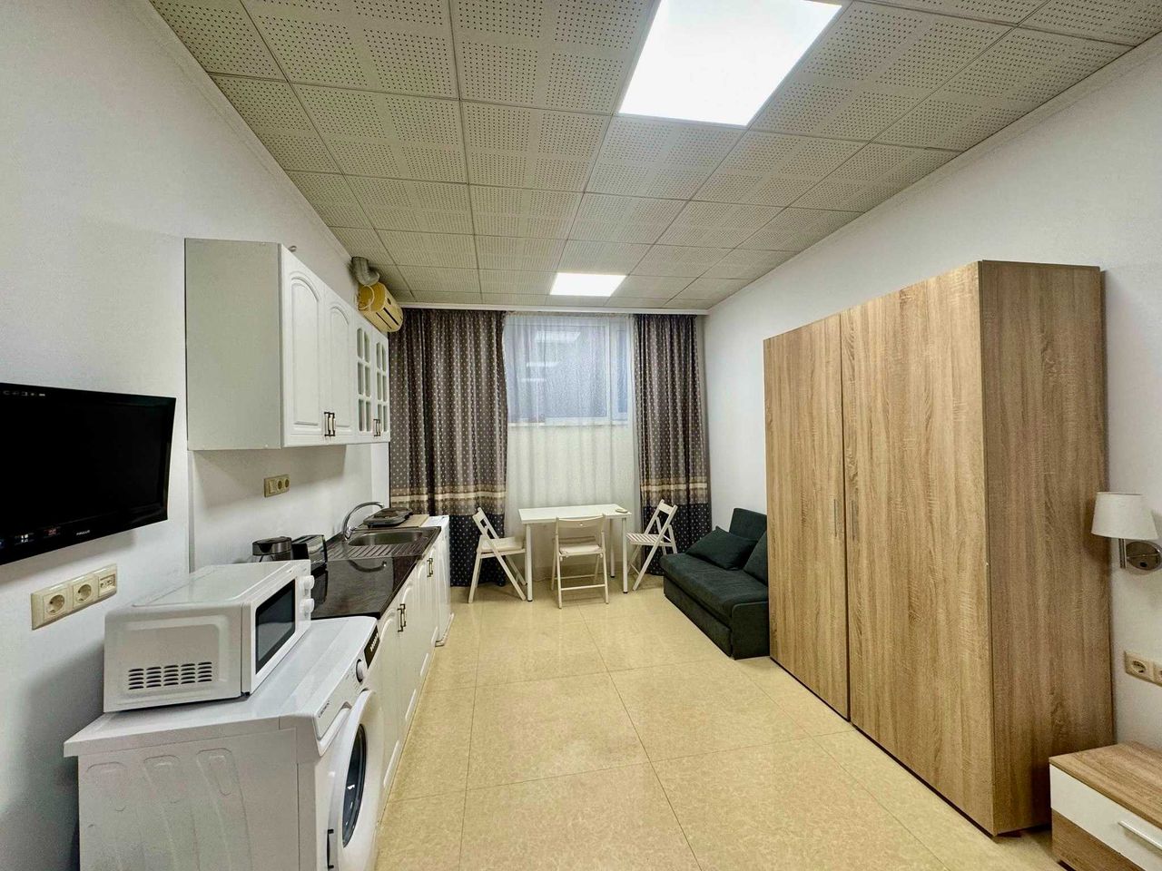 Продава се Едностаен апартамент в к.к. Слънчев бряг - 40 кв.м за 1050 €/кв.м - Снимка #4