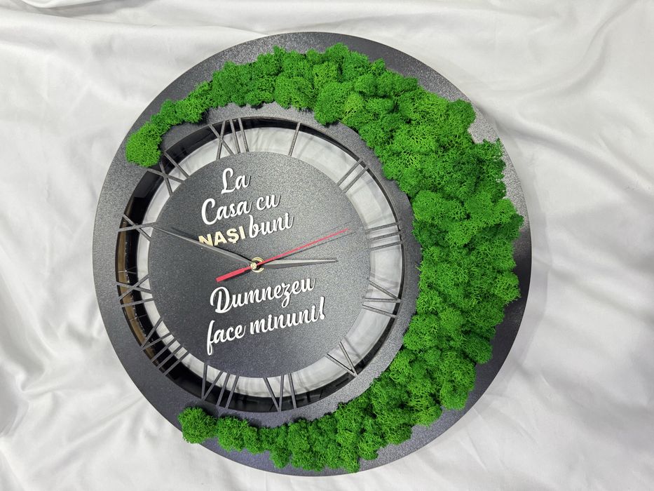 Ceas Nași 40cm lemn+licheni