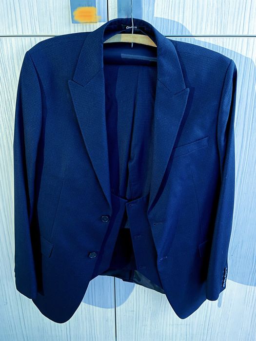 Costum Barbati 3 Piese Albastru Marimea L 100% Lana