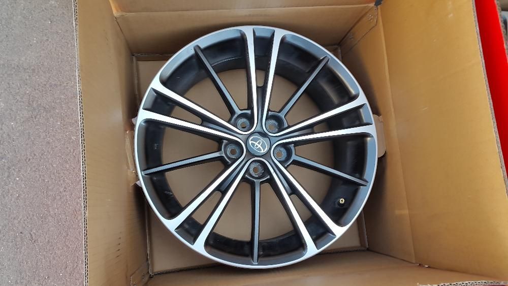 4бр. оригинални джанти Toyota Subaru 17" 5x100