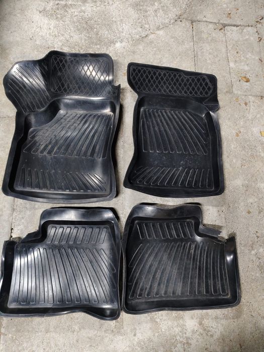 Коврики резиновые на приора priora