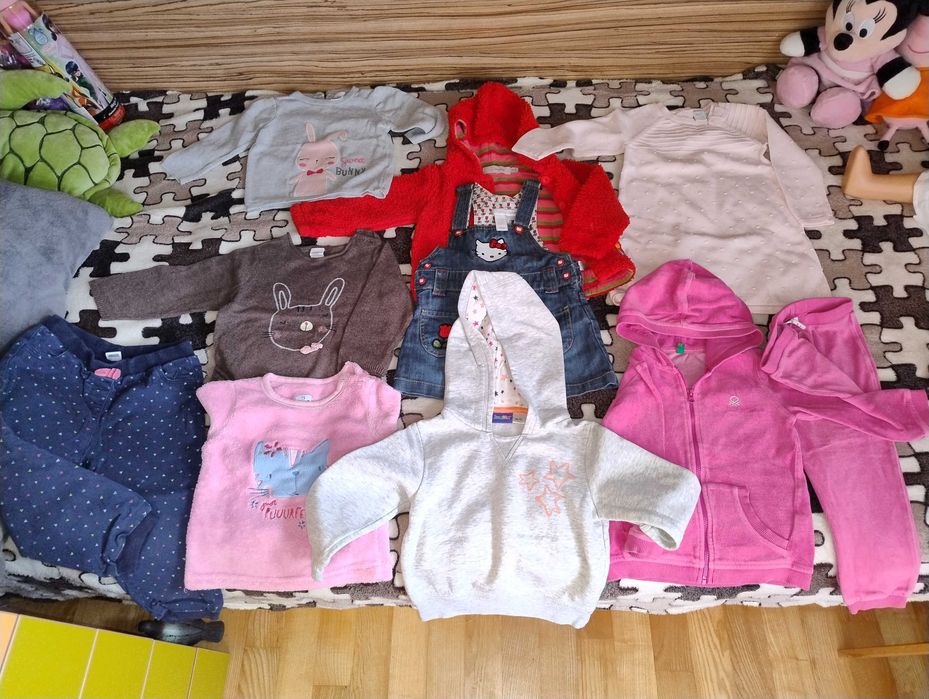 Дрешки размер 9 -12 месеца