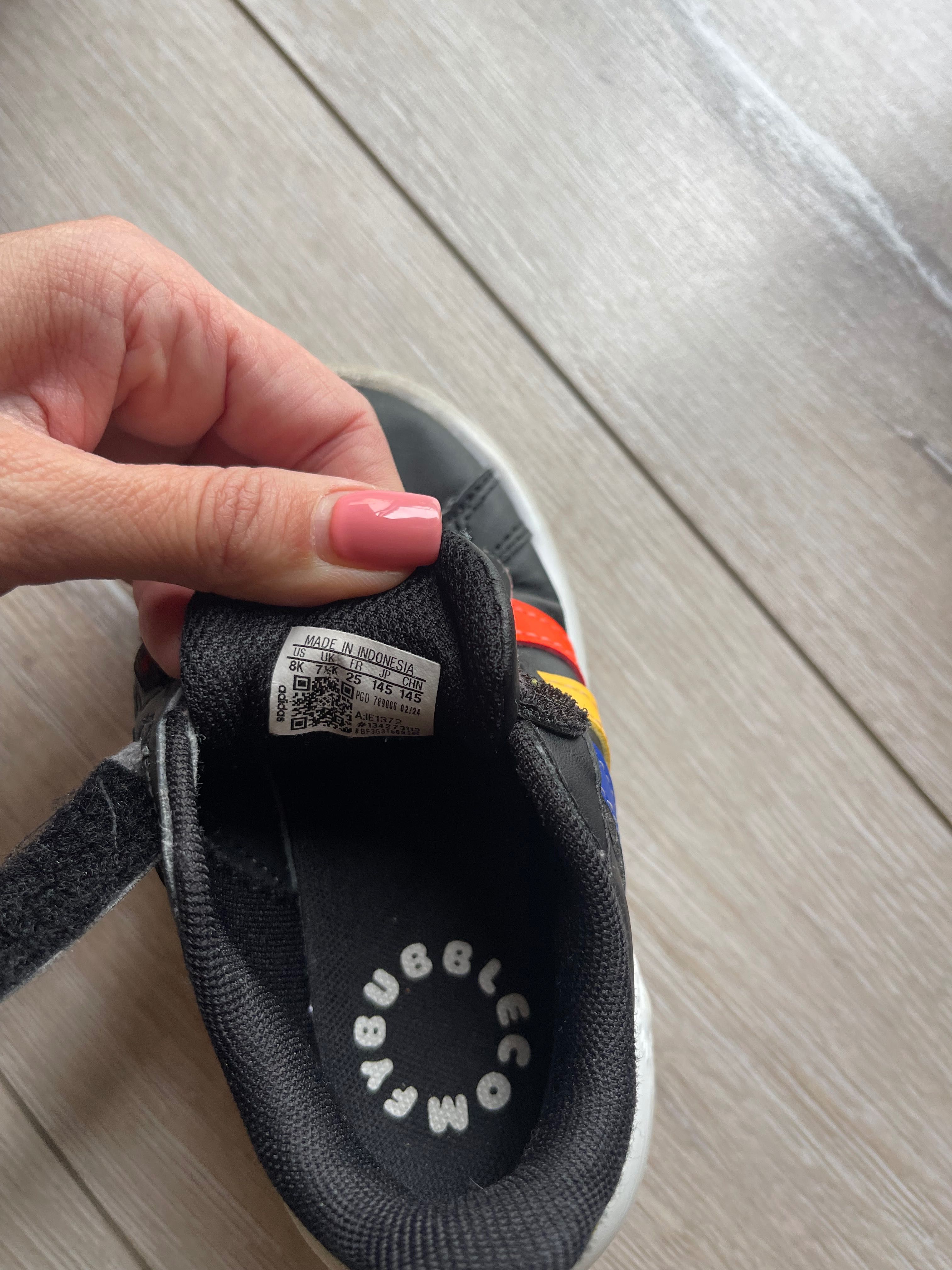 Маратонки  Adidas