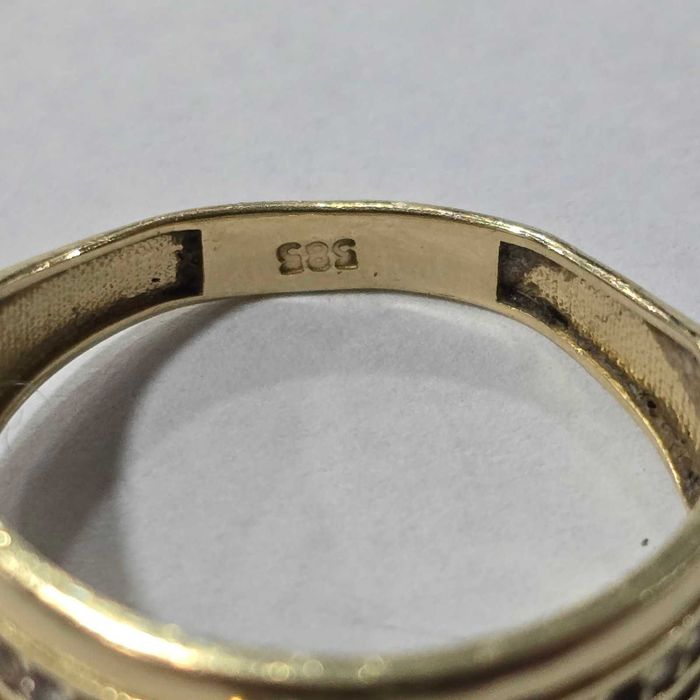 Златен пръстен 14 карата